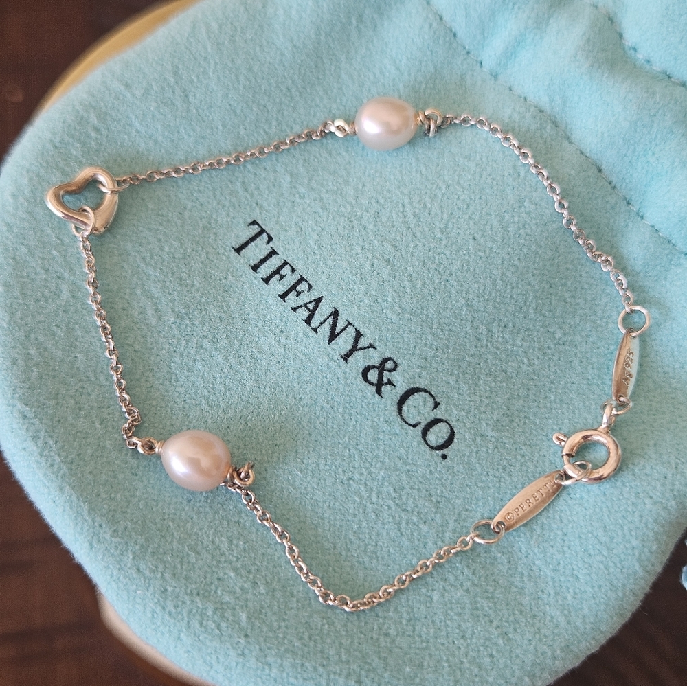 Pearls by the Yard Open Heart Bracelet